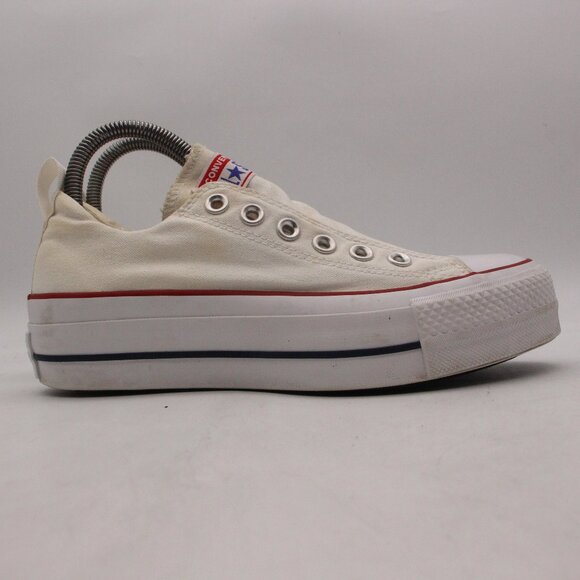 Converse Chuck Taylor All Star Women's Size 6.5 White Low Top Sneaker 563457F - Picture 1 of 12